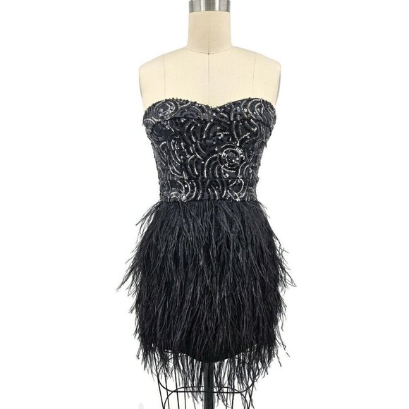 New Bebe Isis Sequin Ostrich Feather Mini Dress Women XS Black Strapless Bustier - Picture 1 of 12